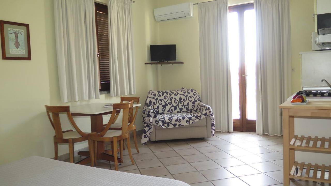Residenza Turistico Alberghiera Corallo Castiglione della Pescaia Buitenkant foto