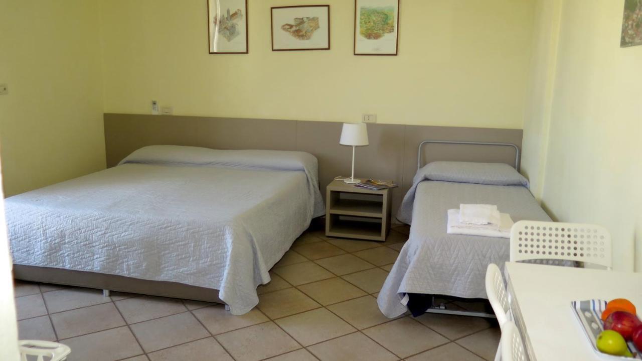 Residenza Turistico Alberghiera Corallo Castiglione della Pescaia Buitenkant foto