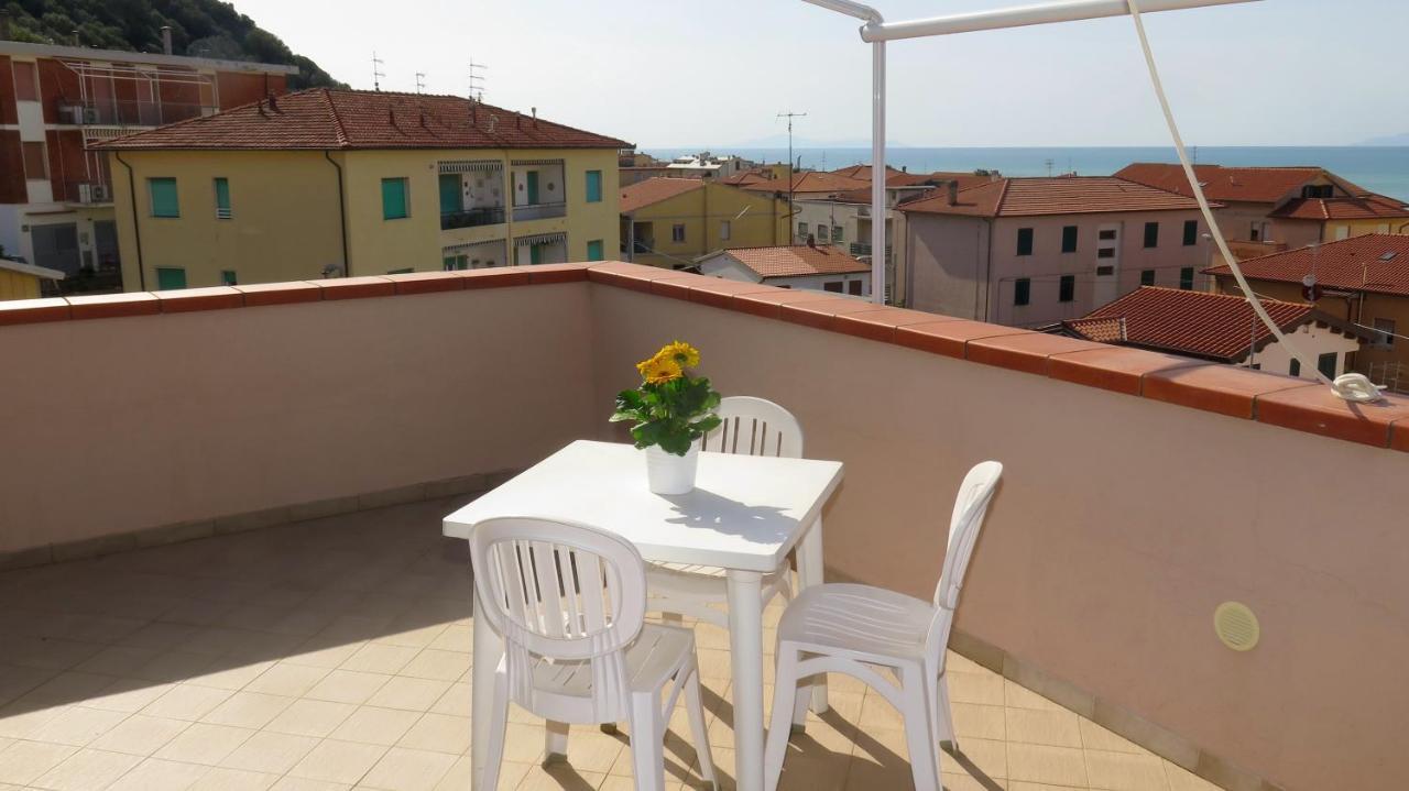 Residenza Turistico Alberghiera Corallo Castiglione della Pescaia Buitenkant foto