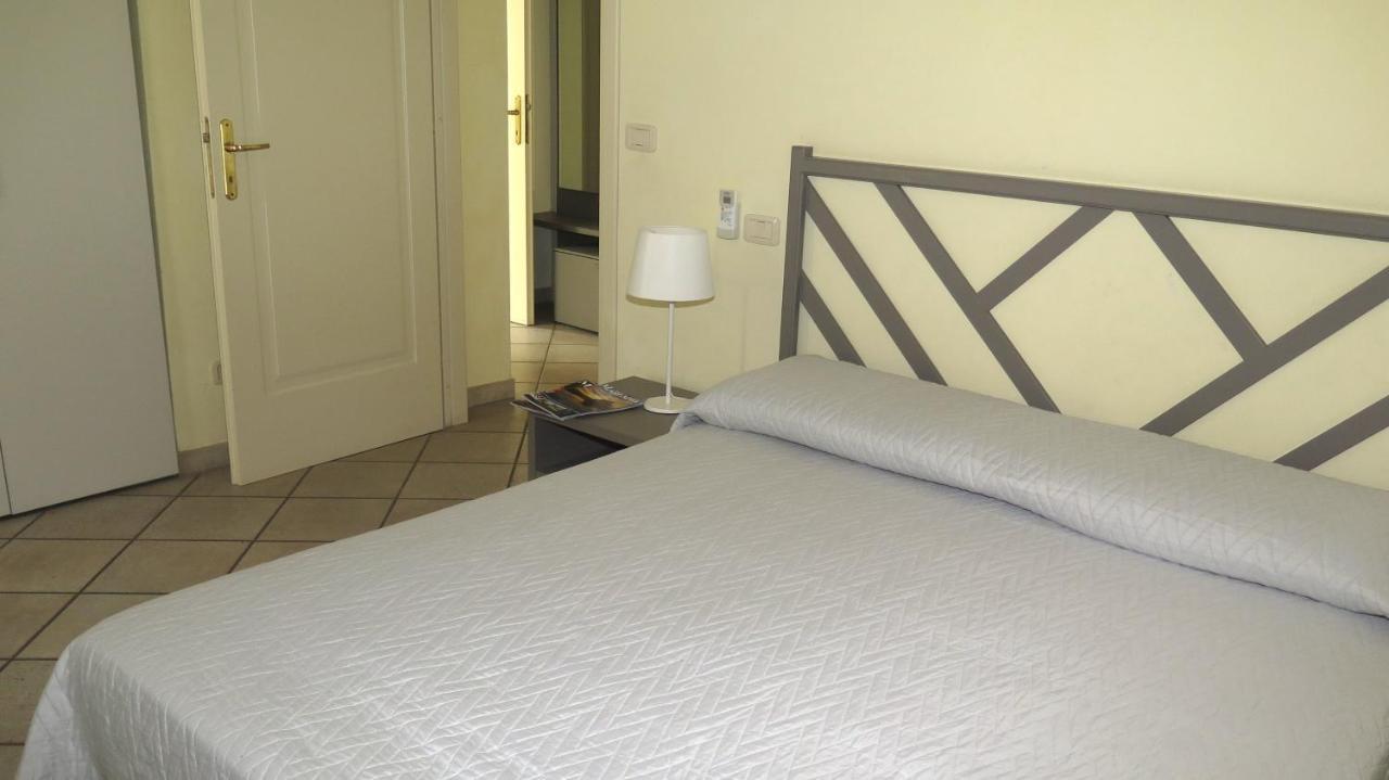 Residenza Turistico Alberghiera Corallo Castiglione della Pescaia Buitenkant foto