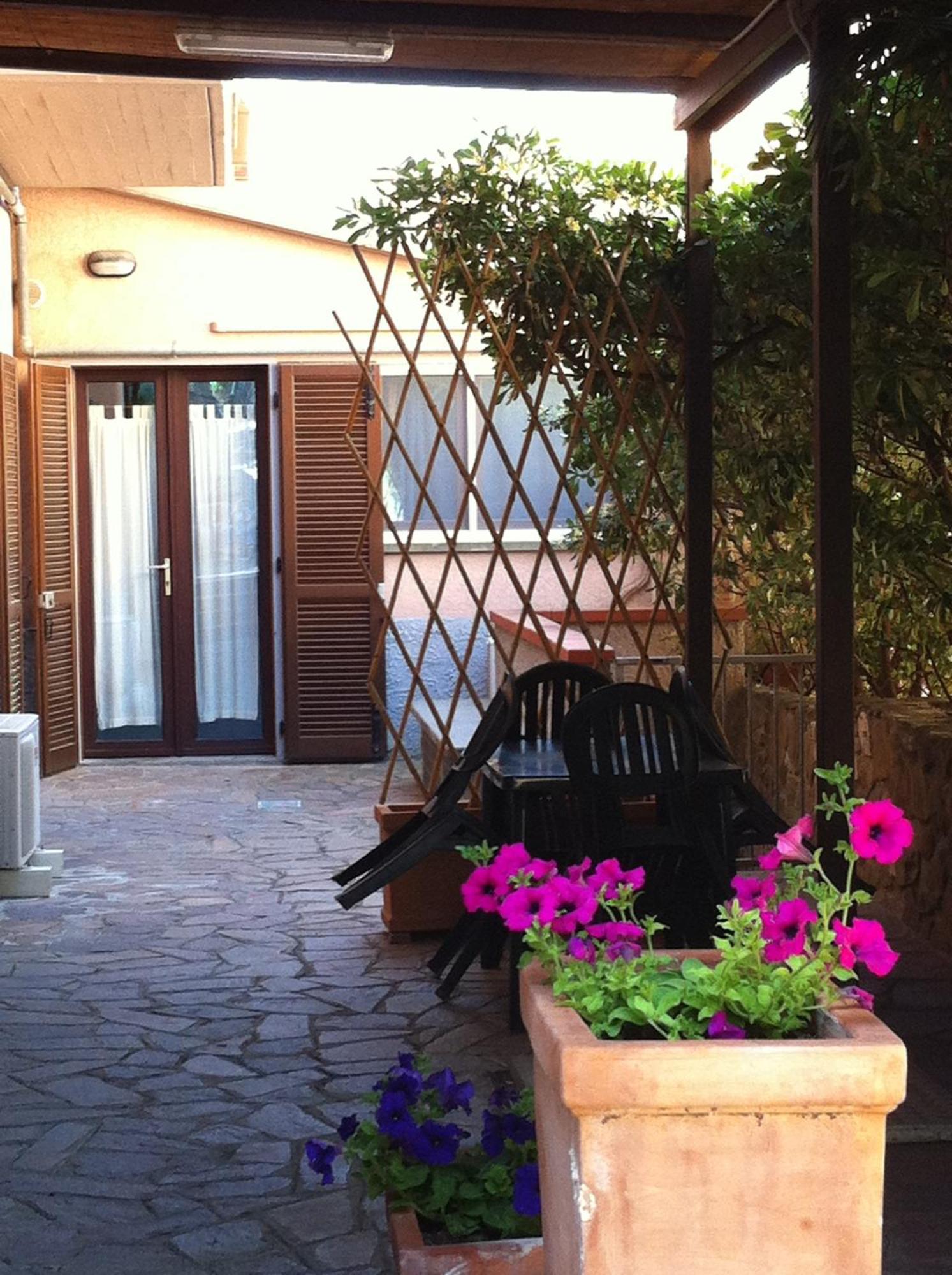 Residenza Turistico Alberghiera Corallo Castiglione della Pescaia Buitenkant foto